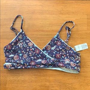 L Space bikin top. .  Top is large.